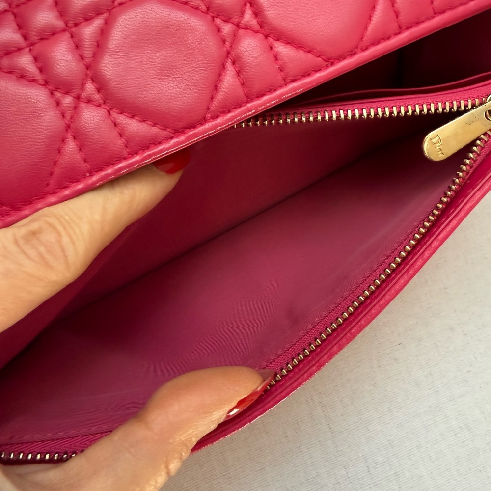 Dior Cannage Lambskin Lady Dior in Fuchsia - Picture 8 of 9